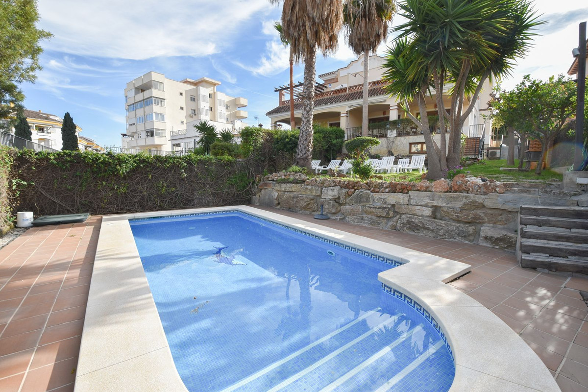 5 Bed Townhouse for sale in Marbella Costa Del Sol, Málaga, Spain