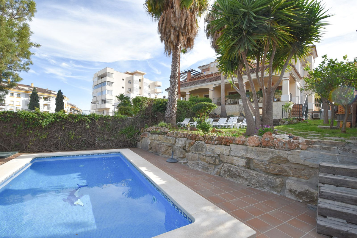 5 Bed Townhouse for sale in Marbella Costa Del Sol, Málaga, Spain