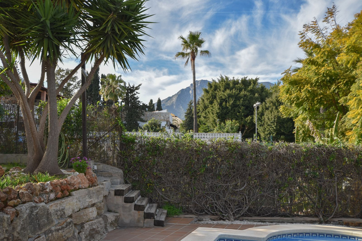 5 Bed Townhouse for sale in Marbella Costa Del Sol, Málaga, Spain