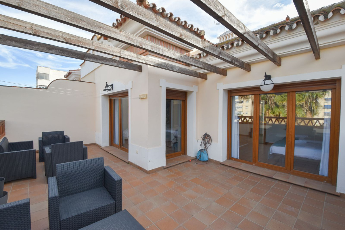 5 Bed Townhouse for sale in Marbella Costa Del Sol, Málaga, Spain