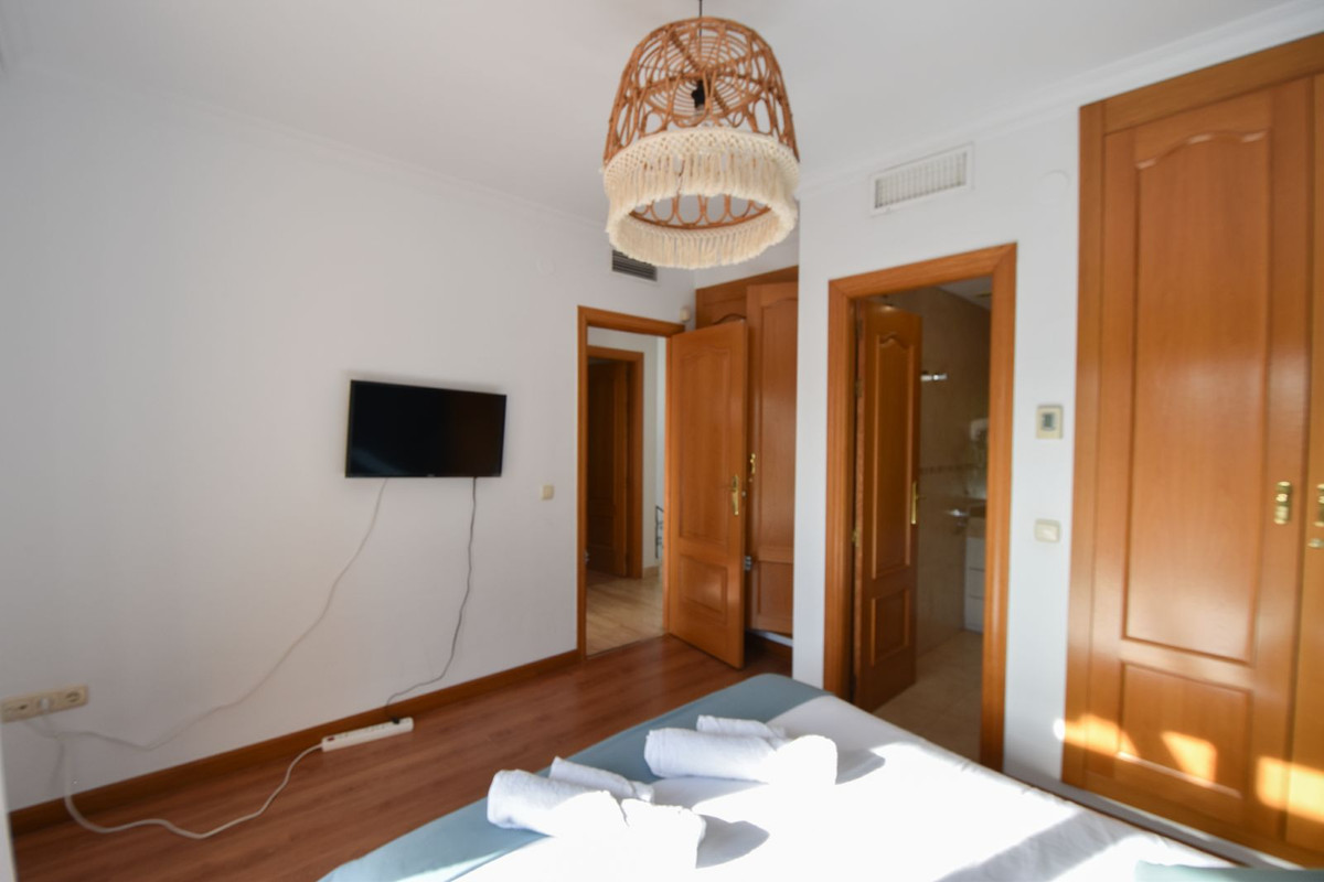 5 Bed Townhouse for sale in Marbella Costa Del Sol, Málaga, Spain
