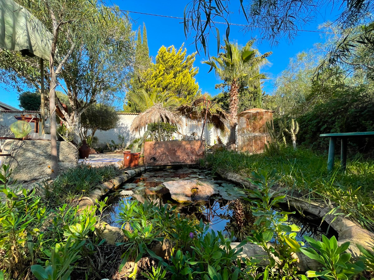 Se vende Villa - Chalet de 5 dormitorios en Costa Blanca, Alicante, España