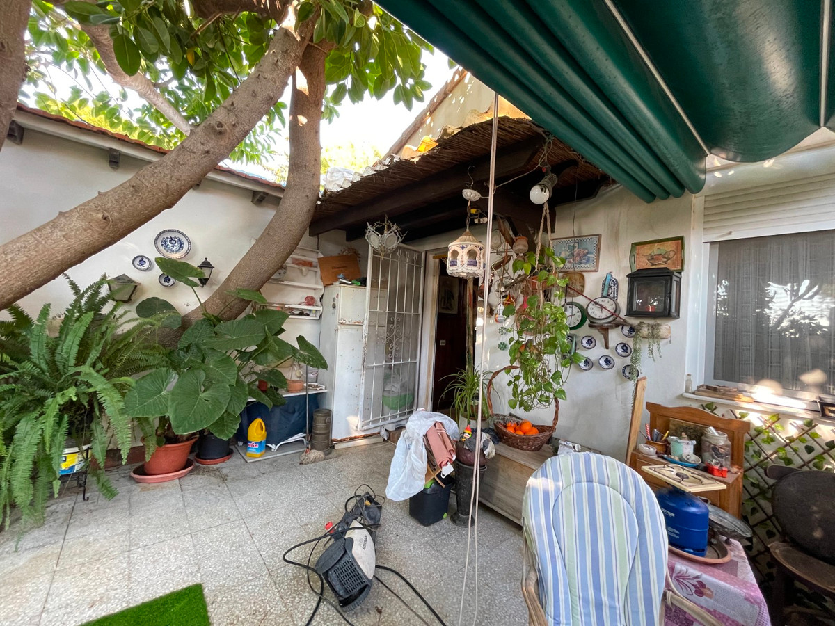 Se vende Villa - Chalet de 5 dormitorios en Costa Blanca, Alicante, España