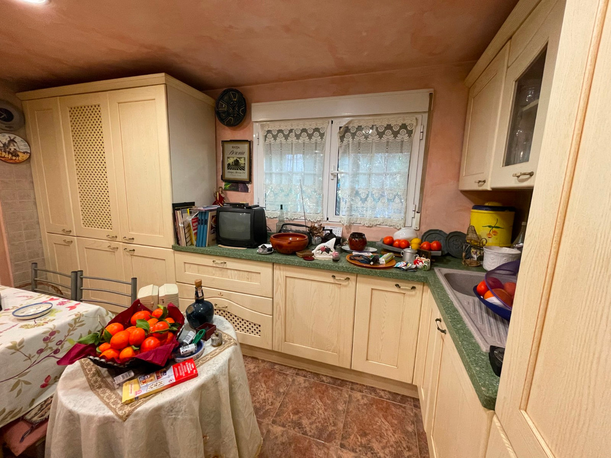 Se vende Villa - Chalet de 5 dormitorios en Costa Blanca, Alicante, España