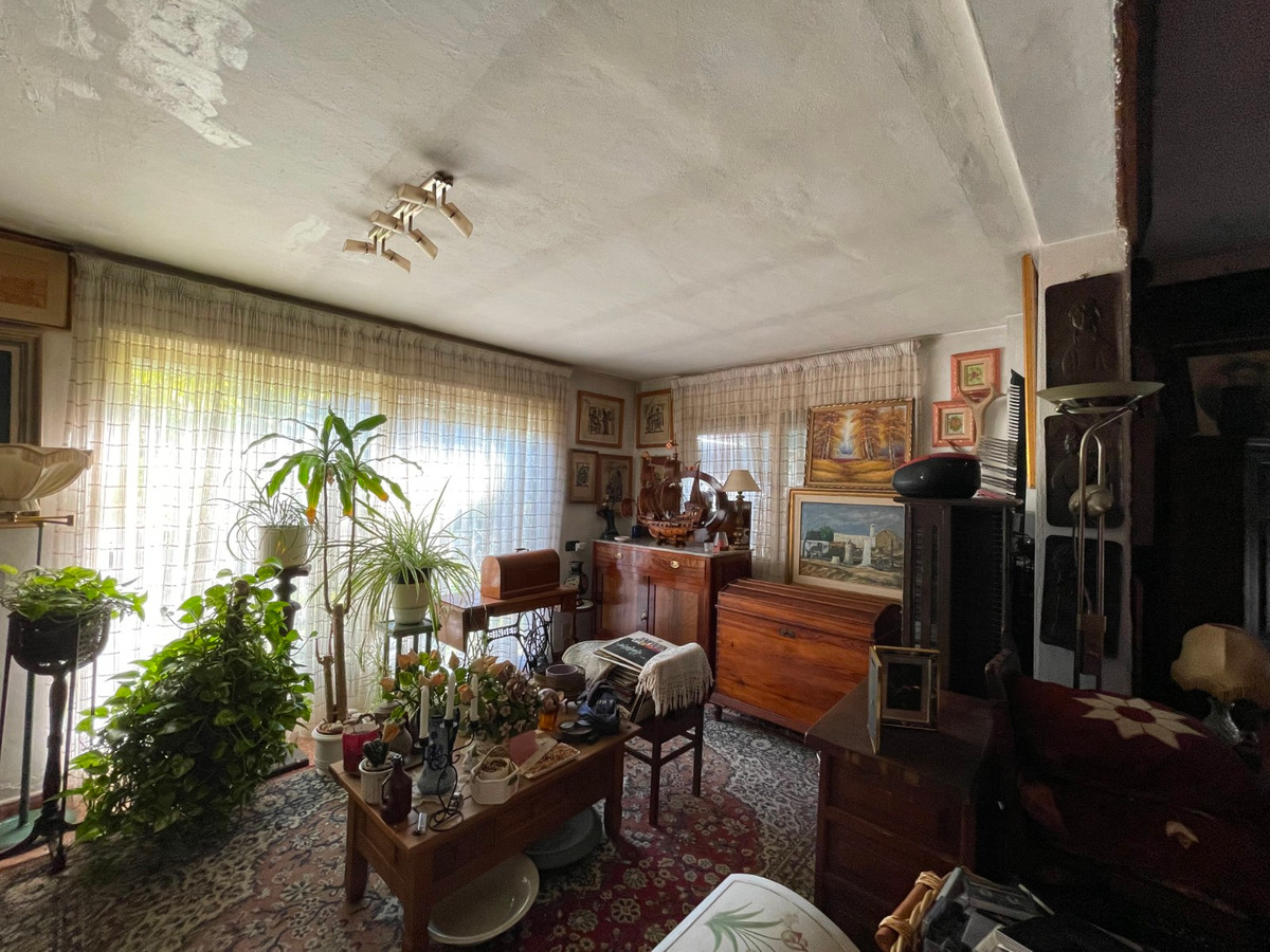 Se vende Villa - Chalet de 5 dormitorios en Costa Blanca, Alicante, España