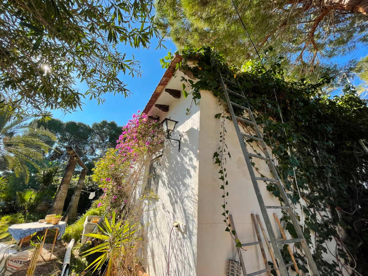 Se vende Villa - Chalet de 5 dormitorios en Costa Blanca, Alicante, España