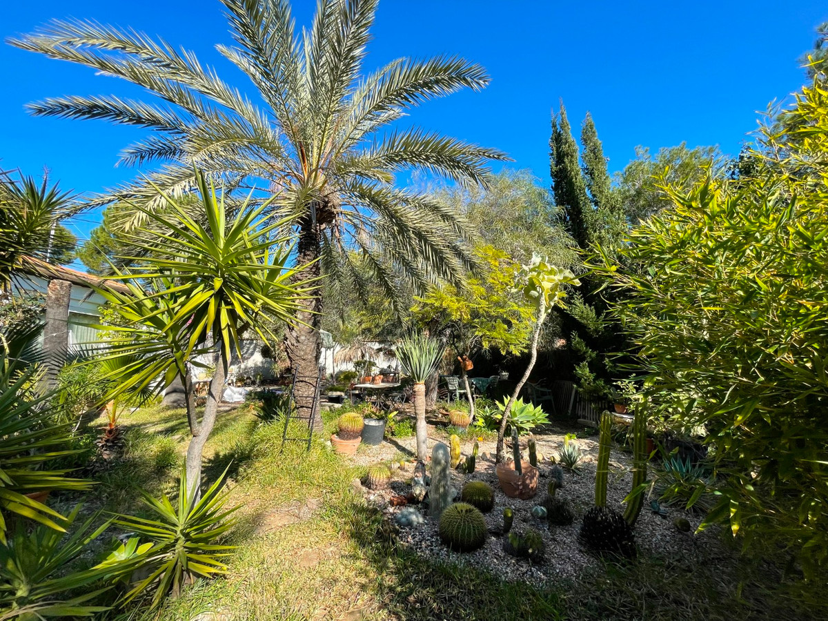 Se vende Villa - Chalet de 5 dormitorios en Costa Blanca, Alicante, España