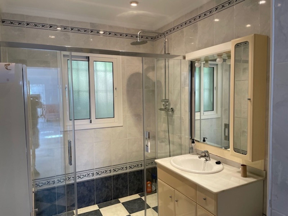 4 Bed Townhouse for sale in Nerja Costa Del Sol East, Málaga, Spain