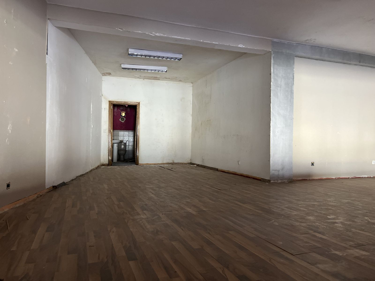 Commercial unit for sale in Alhaurín De La Torre Costa Del Sol, Málaga, Spain