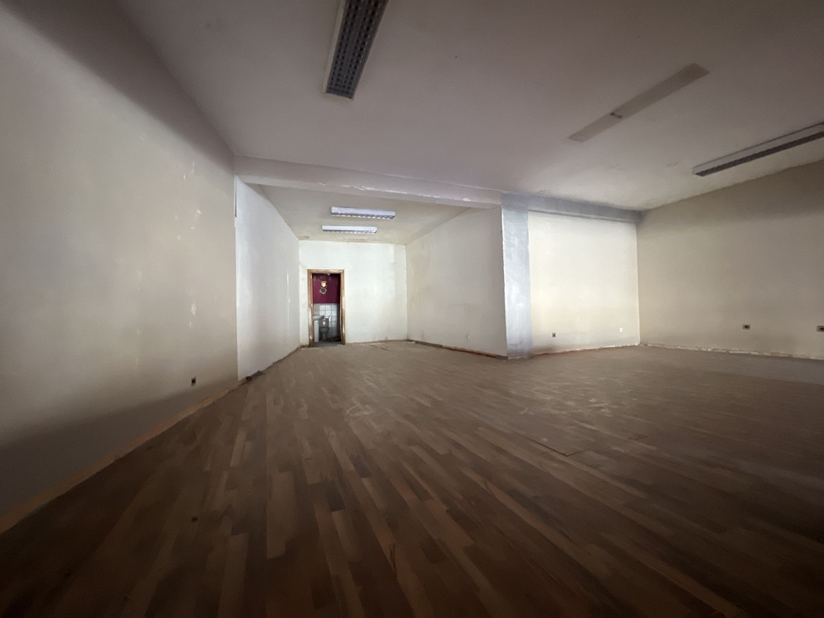 Commercial unit for sale in Alhaurín De La Torre Costa Del Sol, Málaga, Spain