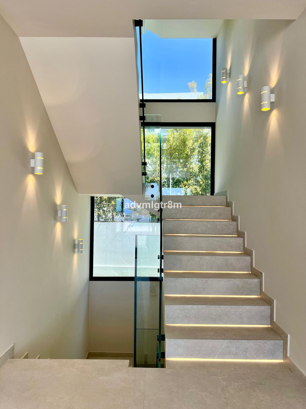 6 Bed Townhouse for sale in Elviria Costa Del Sol, Málaga, Spain