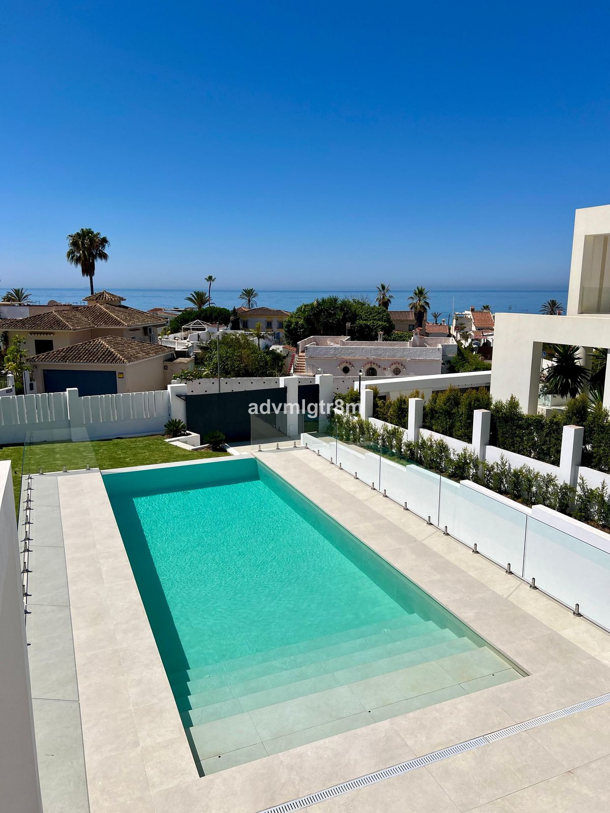 6 Bed Townhouse for sale in Elviria Costa Del Sol, Málaga, Spain