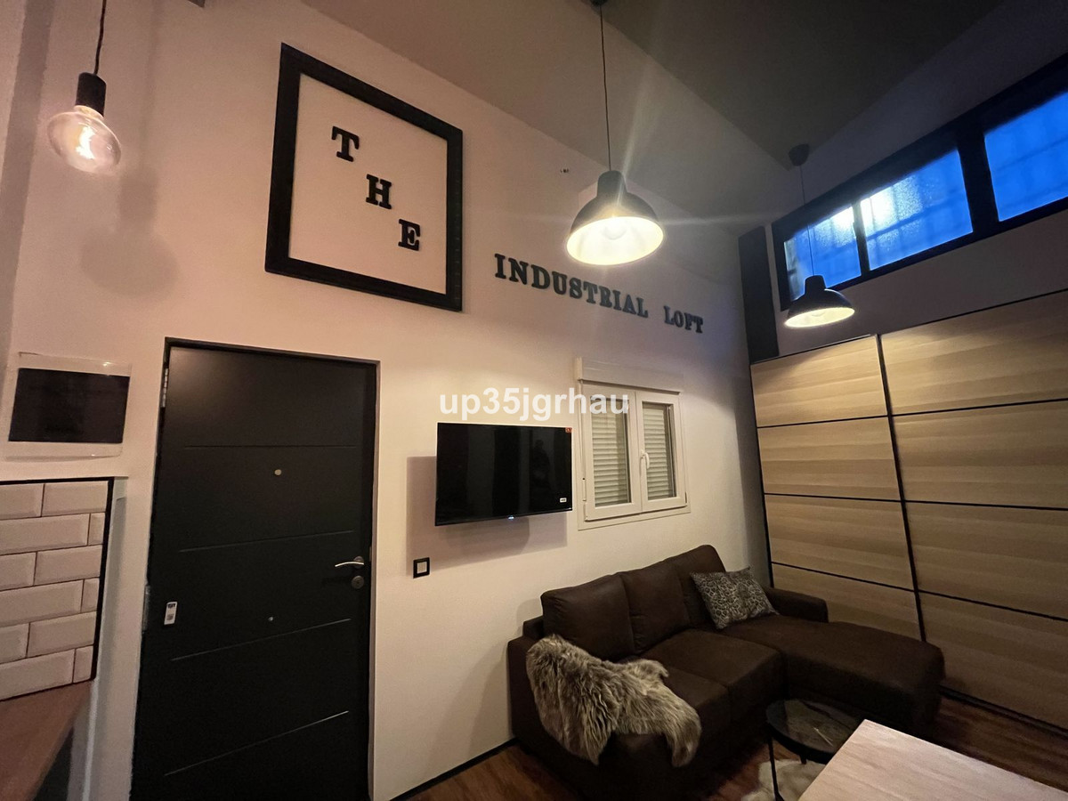 1 Bed Apartment for sale in Estepona Costa Del Sol, Málaga, Spain