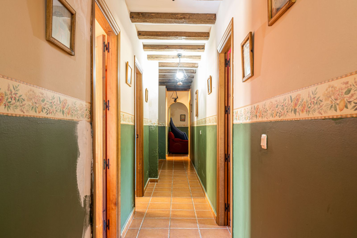 Se vende Finca - Cortijo de 5 dormitorios en Costa Del Sol, Cadiz, España