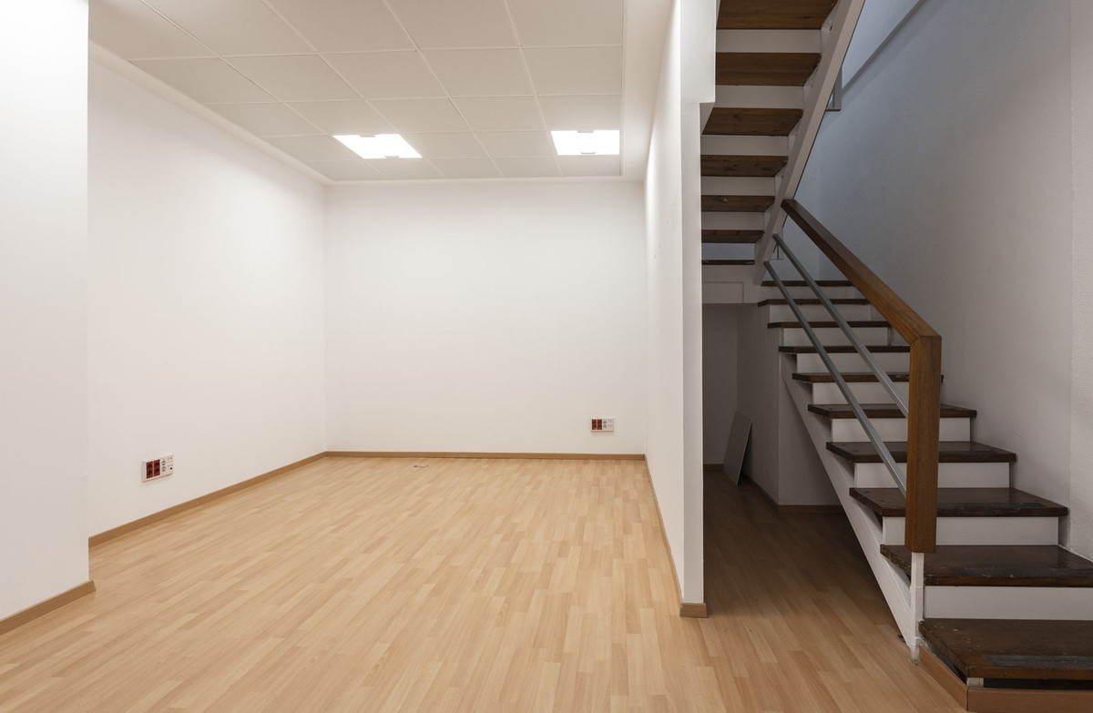 Commercial unit for sale in Marbella Costa Del Sol, Málaga, Spain