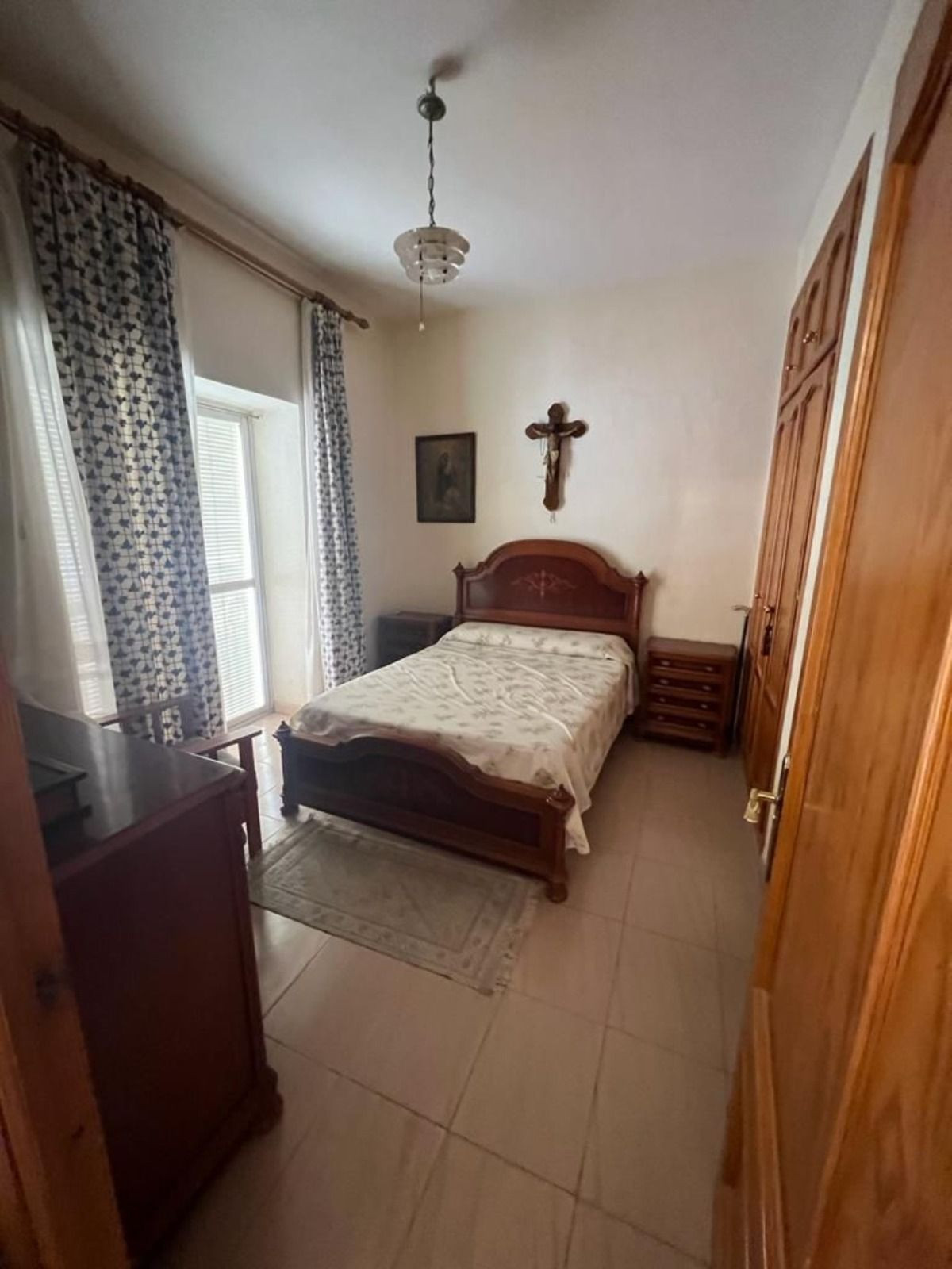 12 Bed Townhouse for sale in Estepona Costa Del Sol, Málaga, Spain