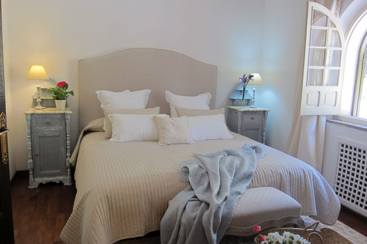 Se vende Finca - Cortijo de 7 dormitorios en Costa Del Sol, Cadiz, España