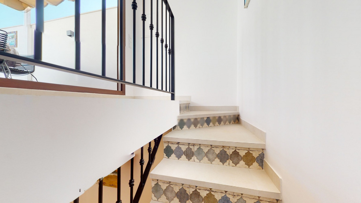 2 Bed Townhouse for sale in Caleta De Vélez Costa Del Sol East, Málaga, Spain