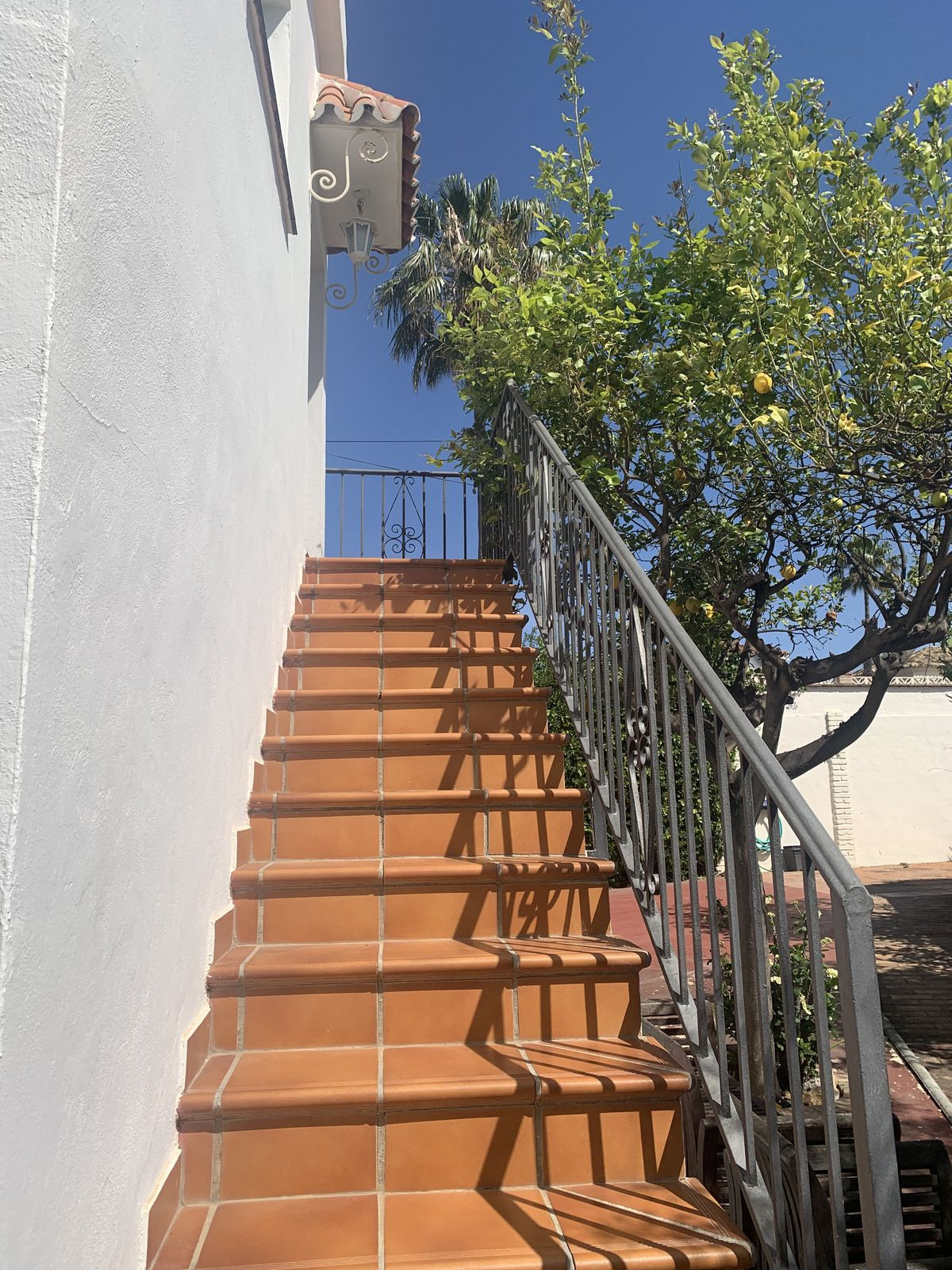 Se vende Villa - Chalet de 5 dormitorios en Costa Del Sol, Málaga, España