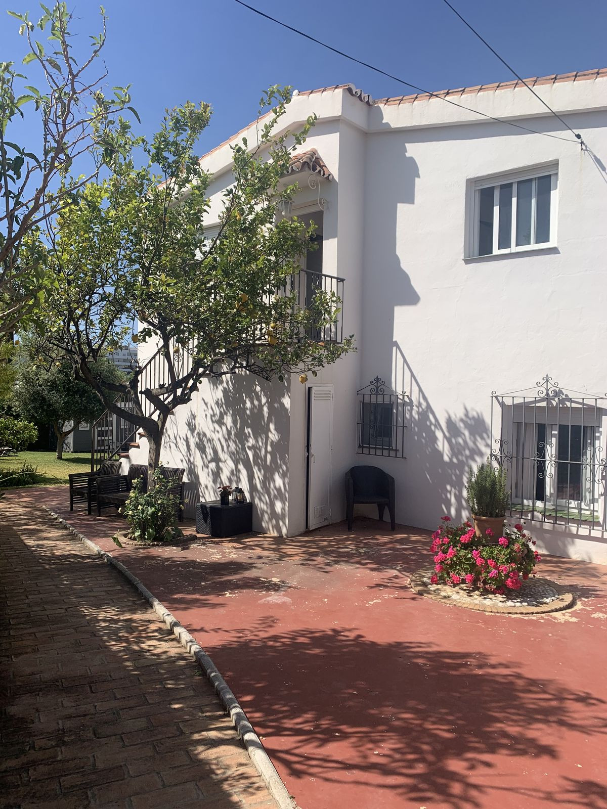Se vende Villa - Chalet de 5 dormitorios en Costa Del Sol, Málaga, España
