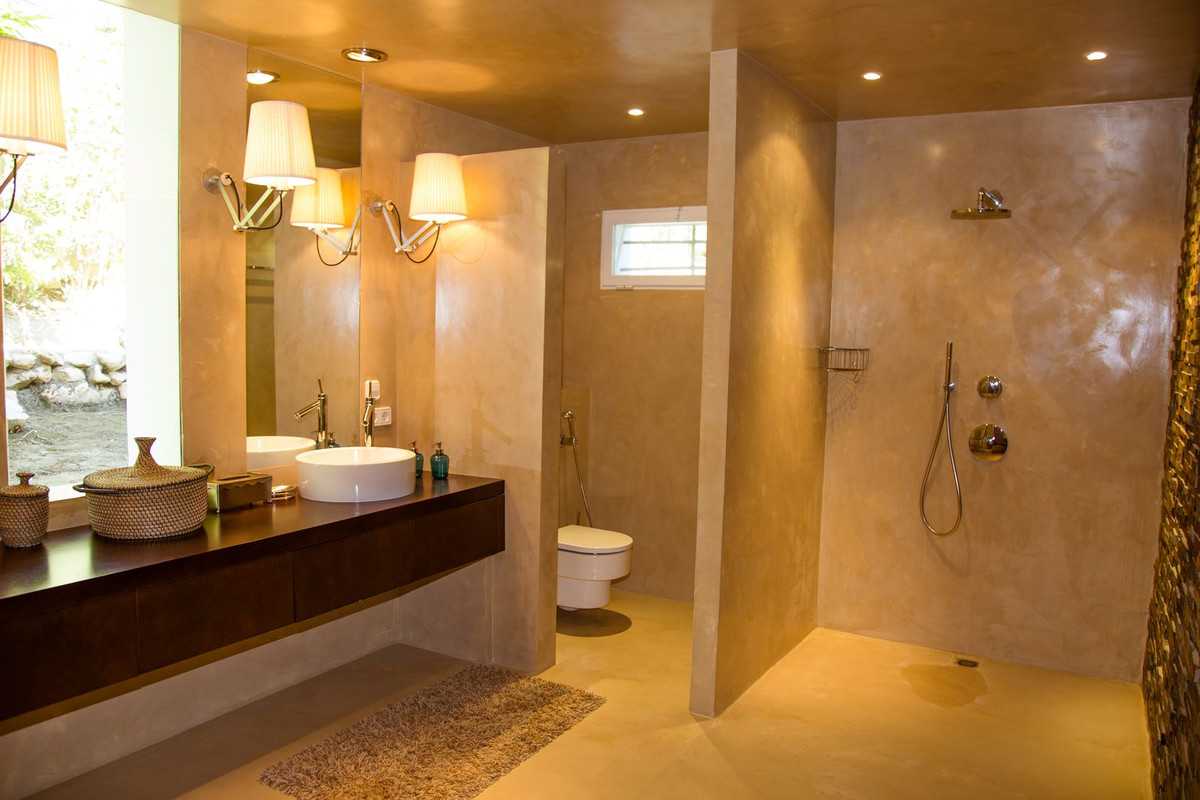7 Bed Townhouse for sale in Hacienda Las Chapas Costa Del Sol, Málaga, Spain
