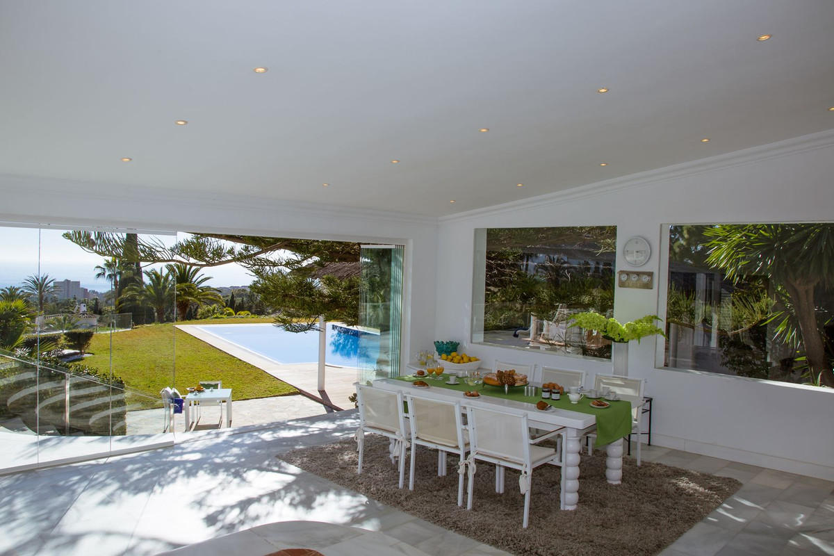 7 Bed Townhouse for sale in Hacienda Las Chapas Costa Del Sol, Málaga, Spain