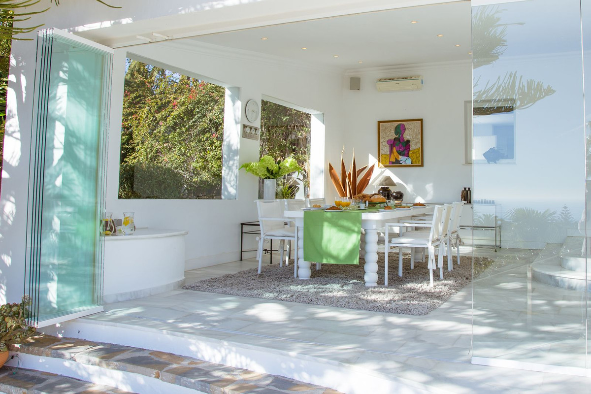 7 Bed Townhouse for sale in Hacienda Las Chapas Costa Del Sol, Málaga, Spain