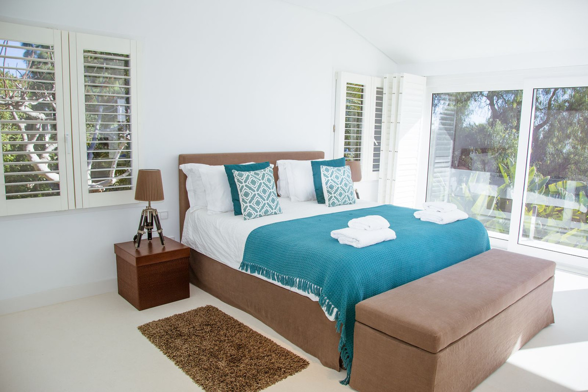 7 Bed Townhouse for sale in Hacienda Las Chapas Costa Del Sol, Málaga, Spain