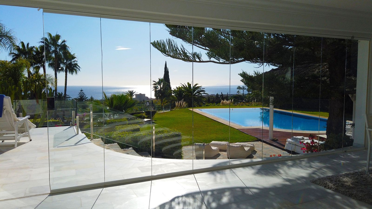 7 Bed Townhouse for sale in Hacienda Las Chapas Costa Del Sol, Málaga, Spain
