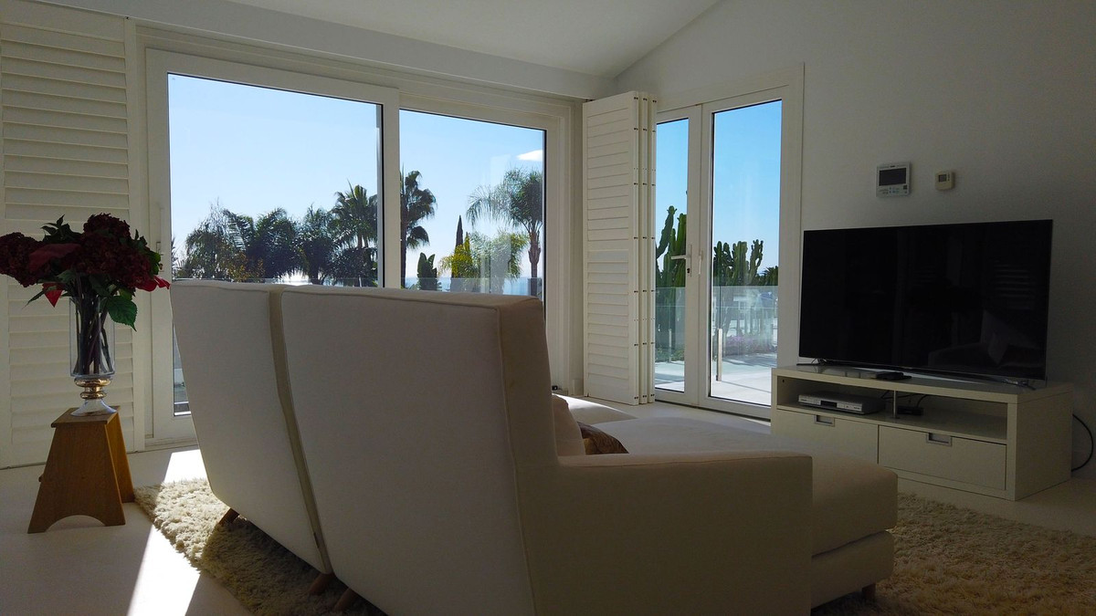 7 Bed Townhouse for sale in Hacienda Las Chapas Costa Del Sol, Málaga, Spain