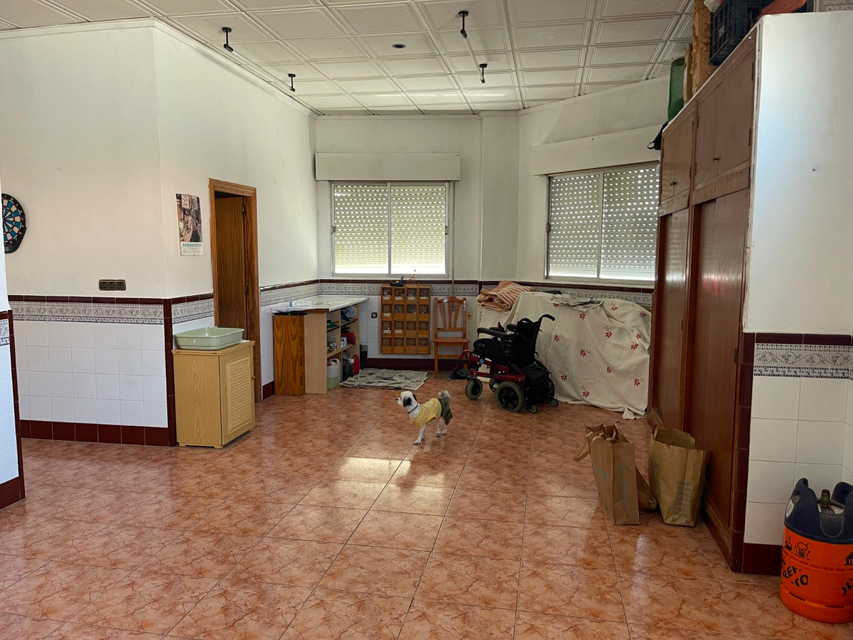 Se vende Villa - Chalet de 5 dormitorios en Costa Blanca, Alicante, España