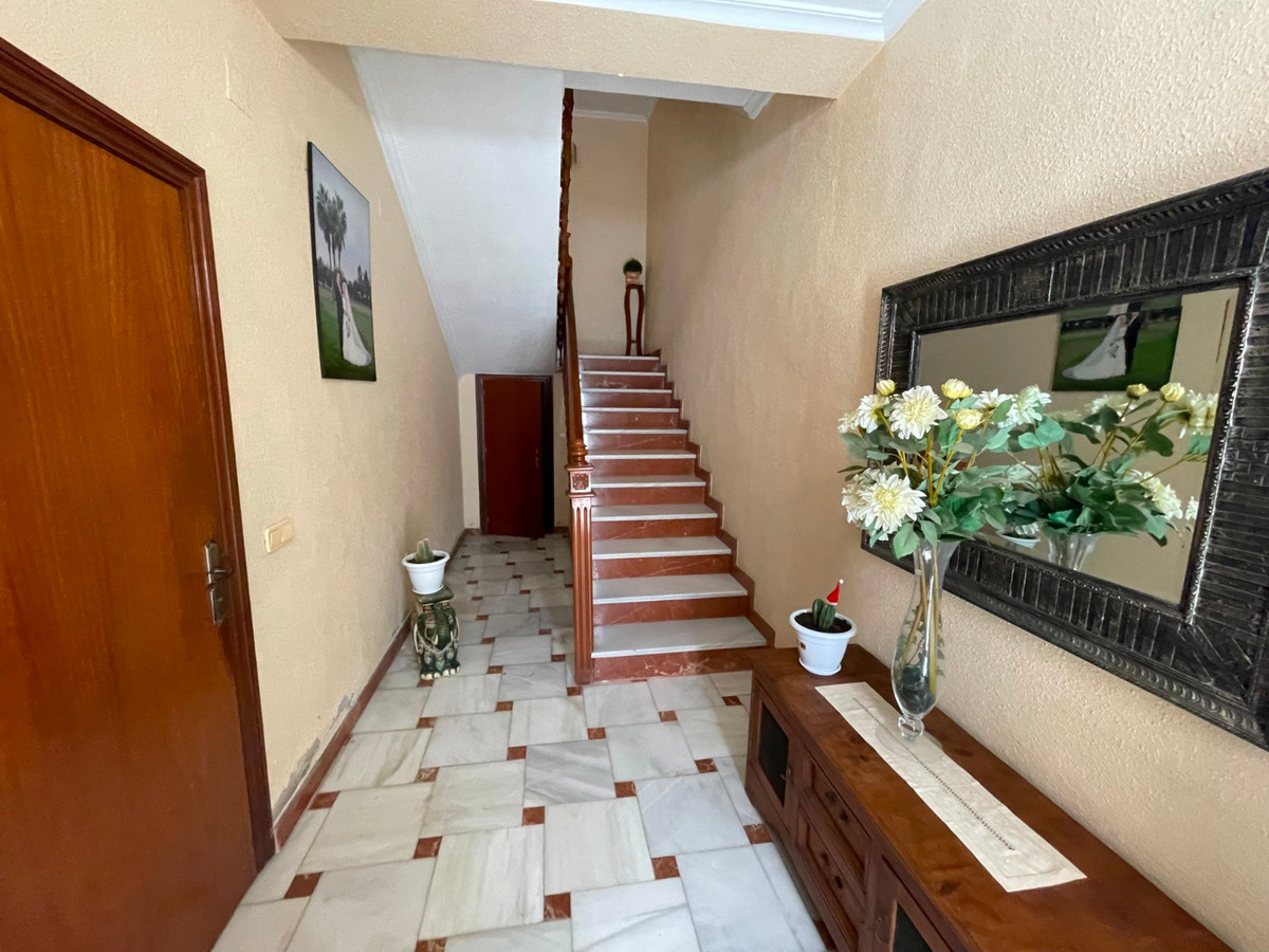 Se vende Villa - Chalet de 5 dormitorios en Costa Blanca, Alicante, España