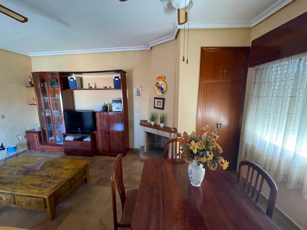 Se vende Villa - Chalet de 5 dormitorios en Costa Blanca, Alicante, España