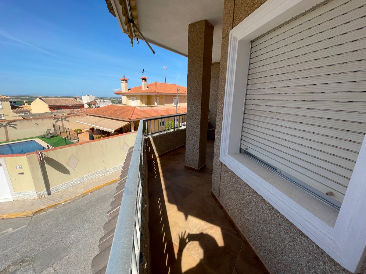 Se vende Villa - Chalet de 5 dormitorios en Costa Blanca, Alicante, España
