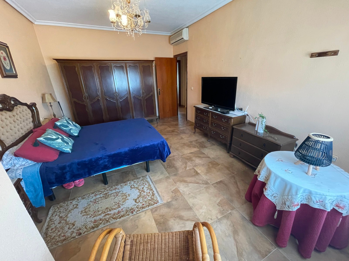 Se vende Villa - Chalet de 5 dormitorios en Costa Blanca, Alicante, España