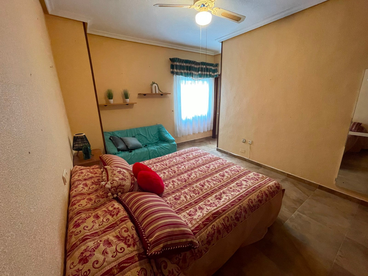 Se vende Villa - Chalet de 5 dormitorios en Costa Blanca, Alicante, España