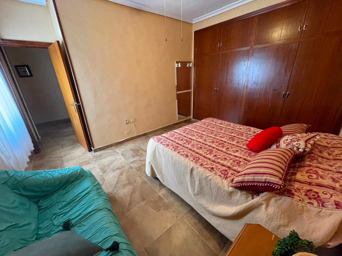 Se vende Villa - Chalet de 5 dormitorios en Costa Blanca, Alicante, España
