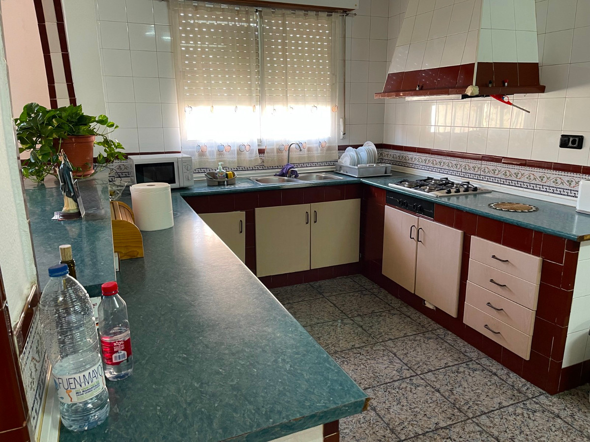 Se vende Villa - Chalet de 5 dormitorios en Costa Blanca, Alicante, España
