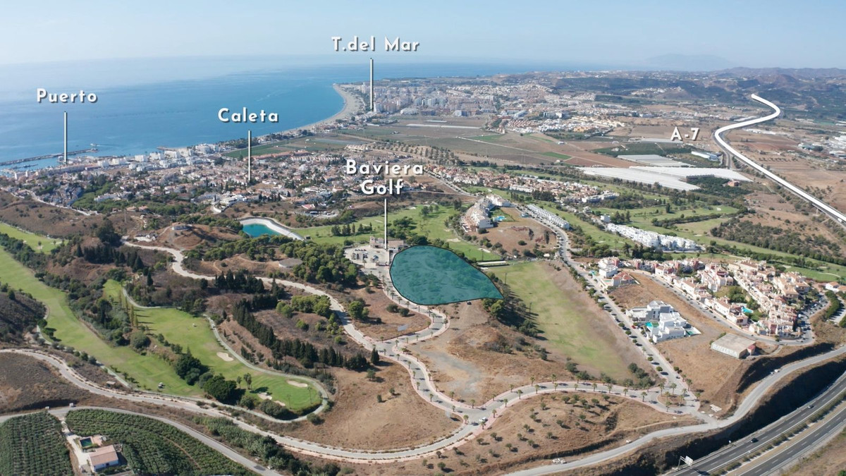 Se vende Terreno Comercial  en Costa Del Sol East, Málaga, España