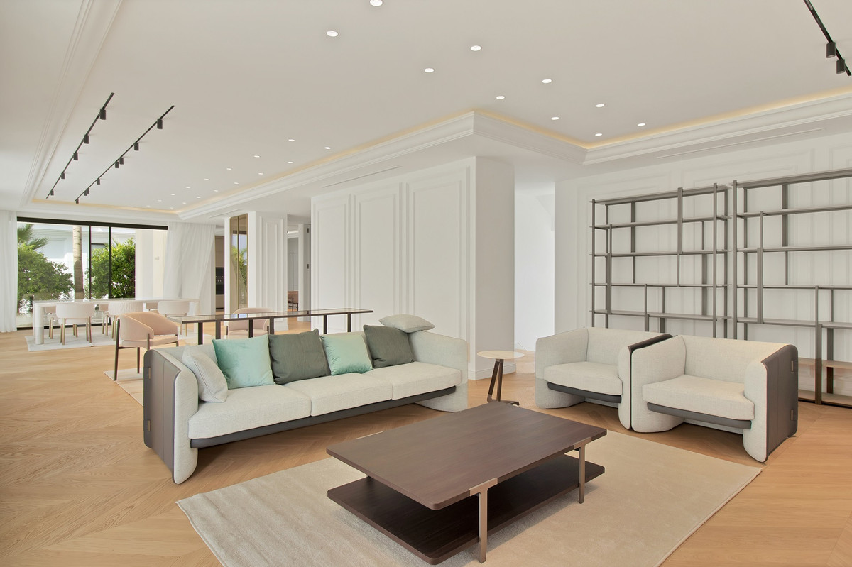 Se vende Villa - Chalet de 6 dormitorios en Costa Del Sol, Málaga, España