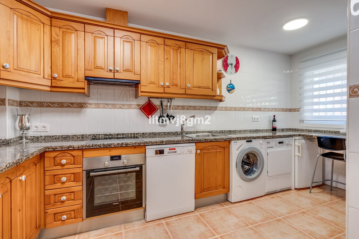 3 Bed Townhouse for sale in Calahonda Costa Del Sol, Málaga, Spain