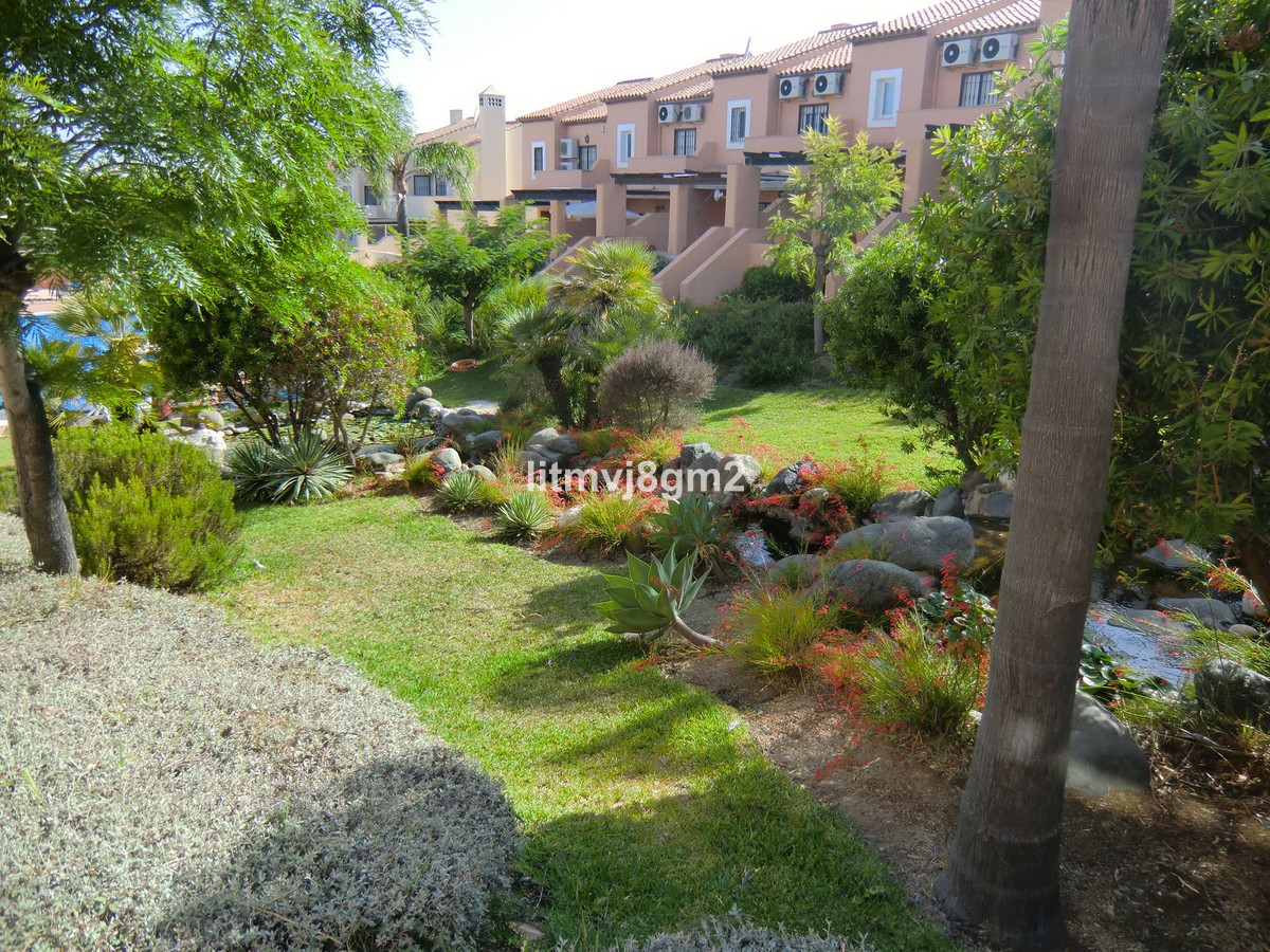 3 Bed Townhouse for sale in Calahonda Costa Del Sol, Málaga, Spain