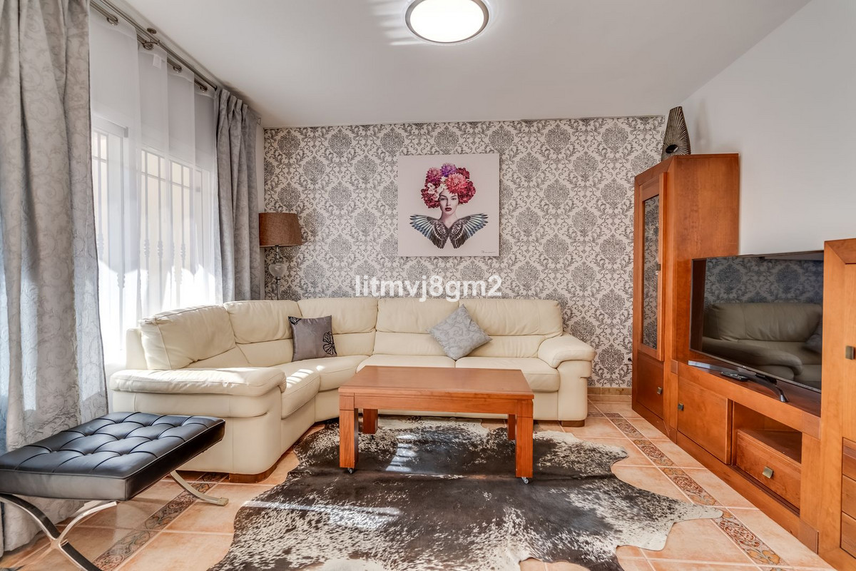 3 Bed Townhouse for sale in Calahonda Costa Del Sol, Málaga, Spain