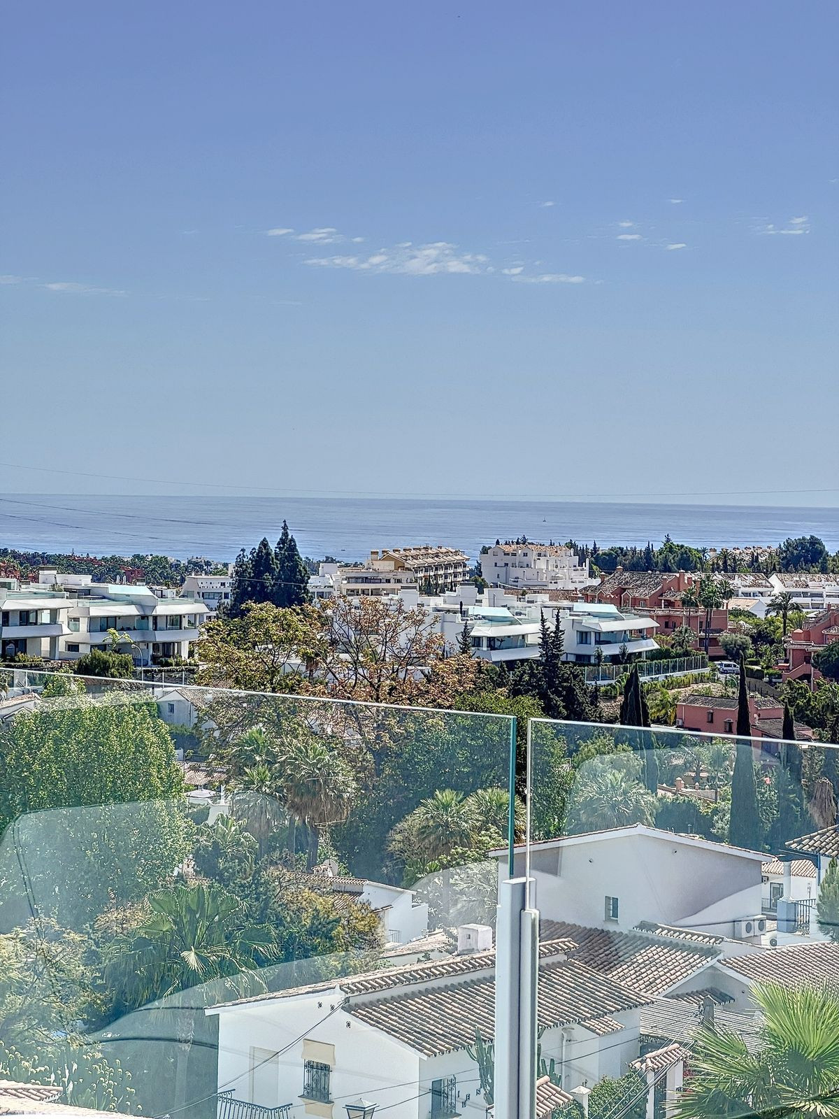 4 Bed Townhouse for sale in Nueva Andalucía Costa Del Sol, Málaga, Spain