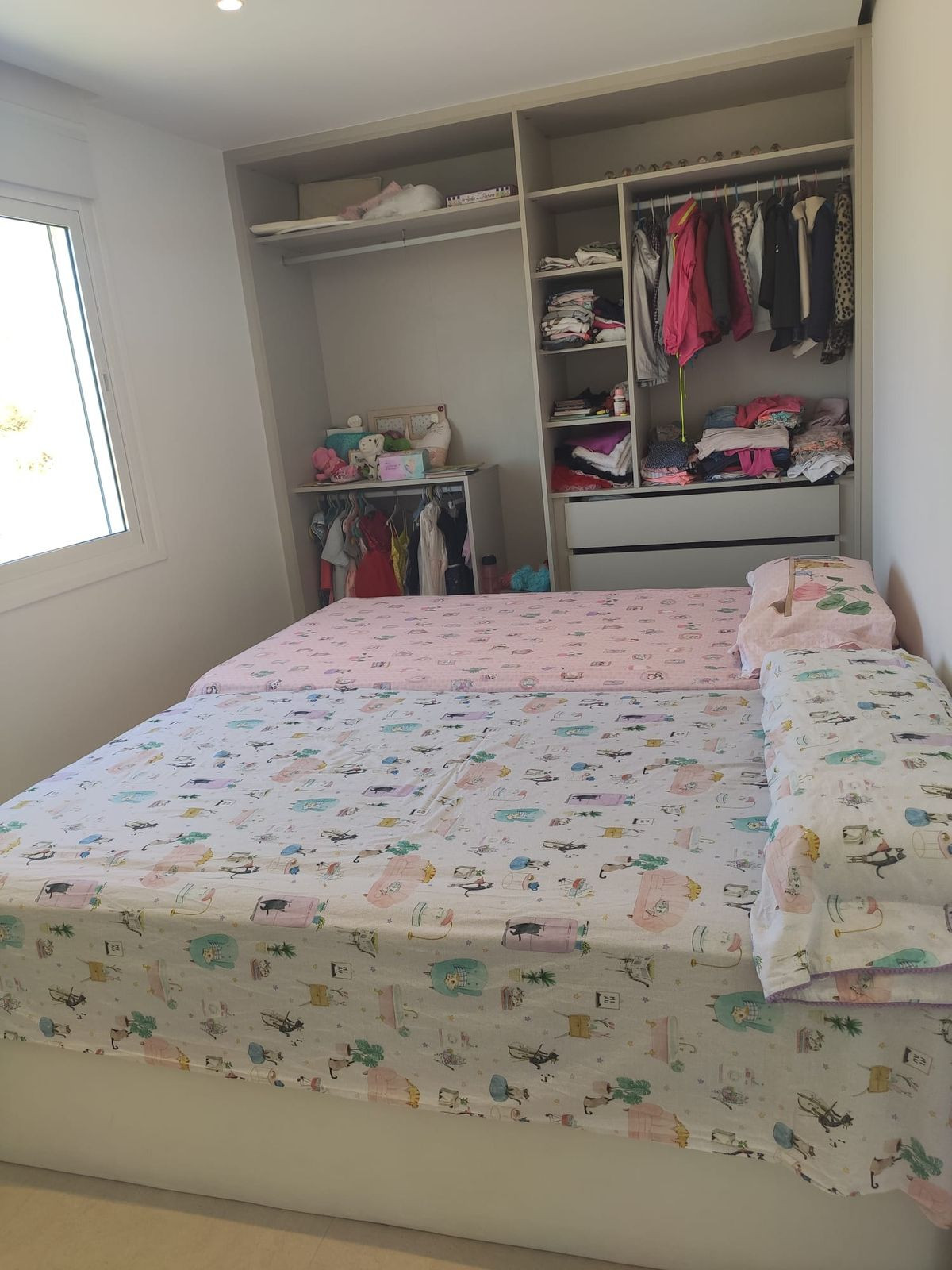 4 Bed Townhouse for sale in Estepona Costa Del Sol, Málaga, Spain