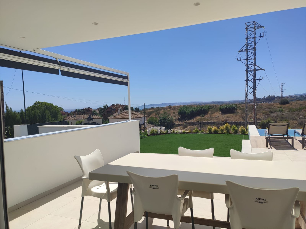 4 Bed Townhouse for sale in Estepona Costa Del Sol, Málaga, Spain
