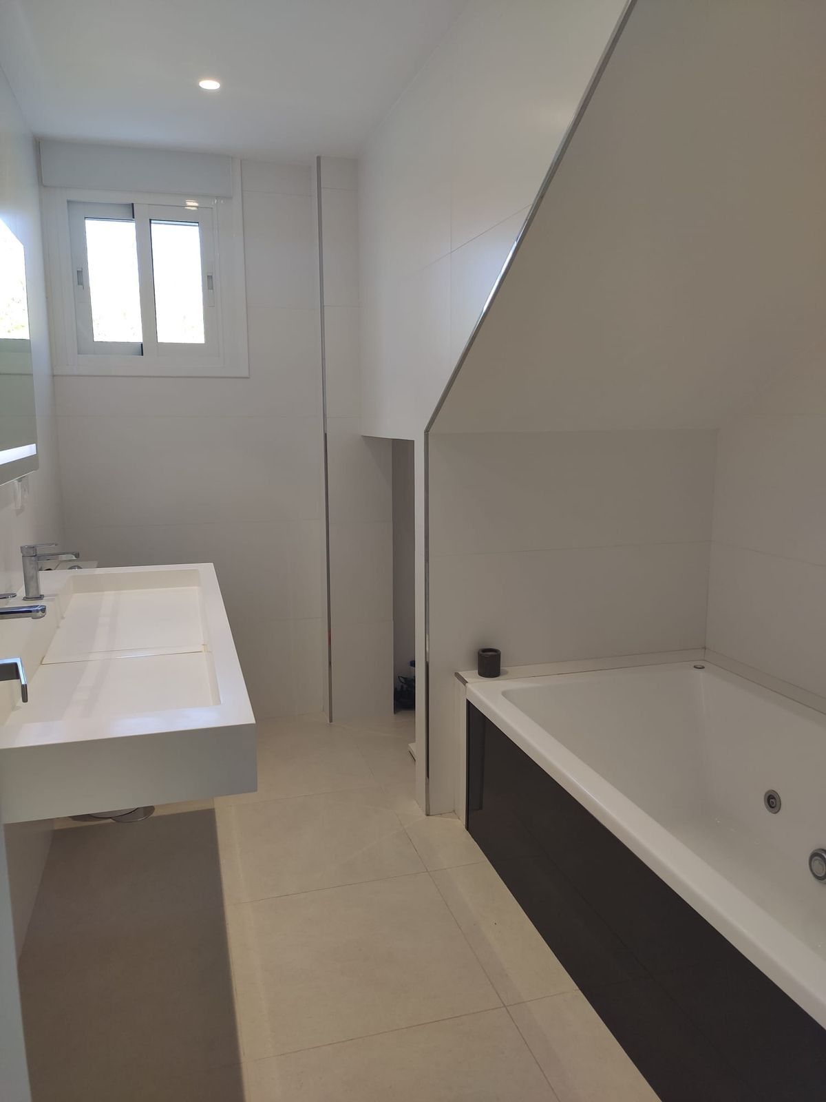 4 Bed Townhouse for sale in Estepona Costa Del Sol, Málaga, Spain