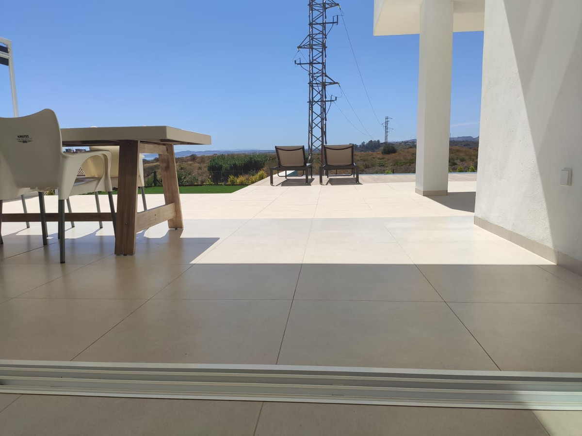 4 Bed Townhouse for sale in Estepona Costa Del Sol, Málaga, Spain