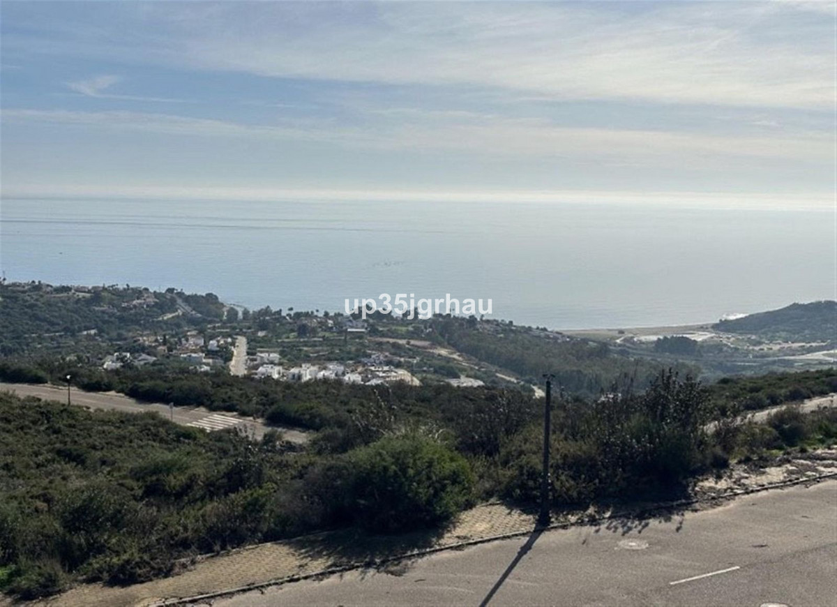 Se vende Terreno Urbano  en Costa Del Sol, Cadiz, España