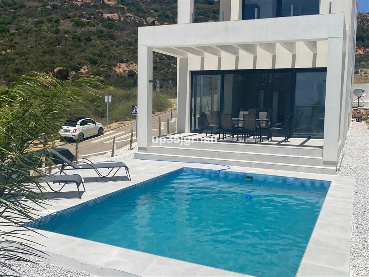 Se vende Terreno Urbano  en Costa Del Sol, Cadiz, España